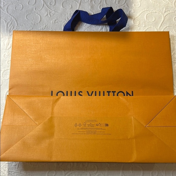 Louis Vuitton Tangerine Bag with Navy Handles - Picture 2 of 7